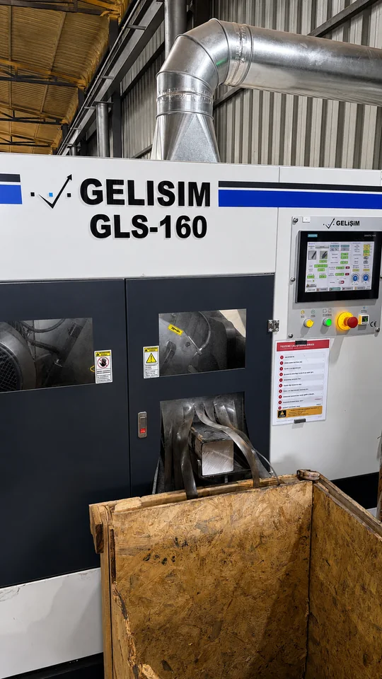 Gelişim GLS-160 CNC daire testere makine detayı